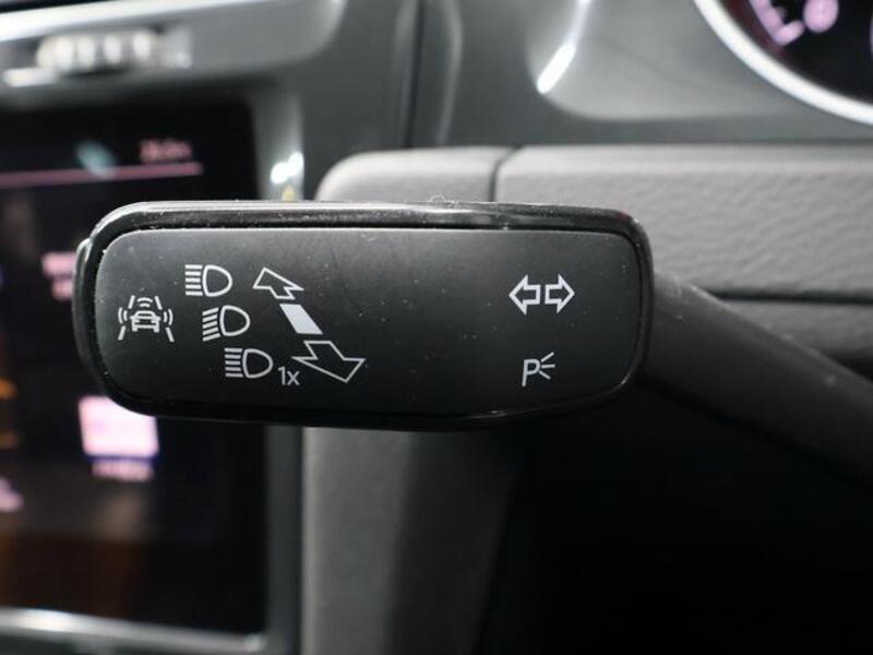 GOLF VARIANT