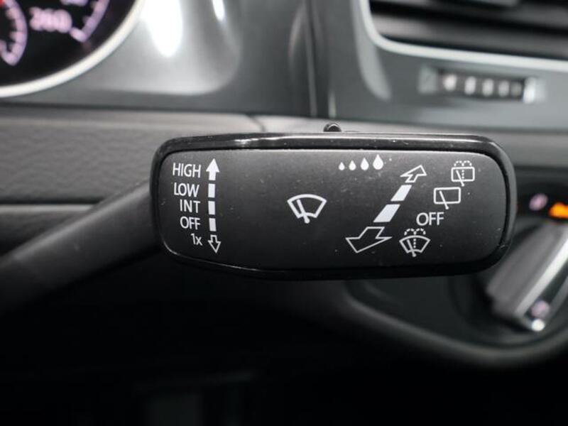 GOLF VARIANT