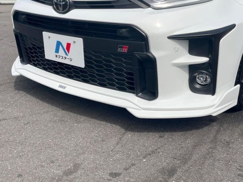 GR YARIS