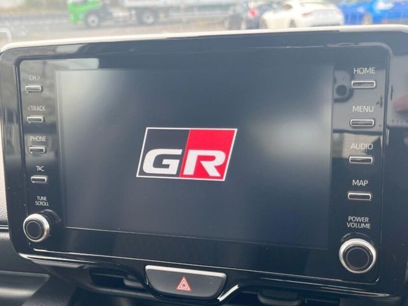 GR YARIS