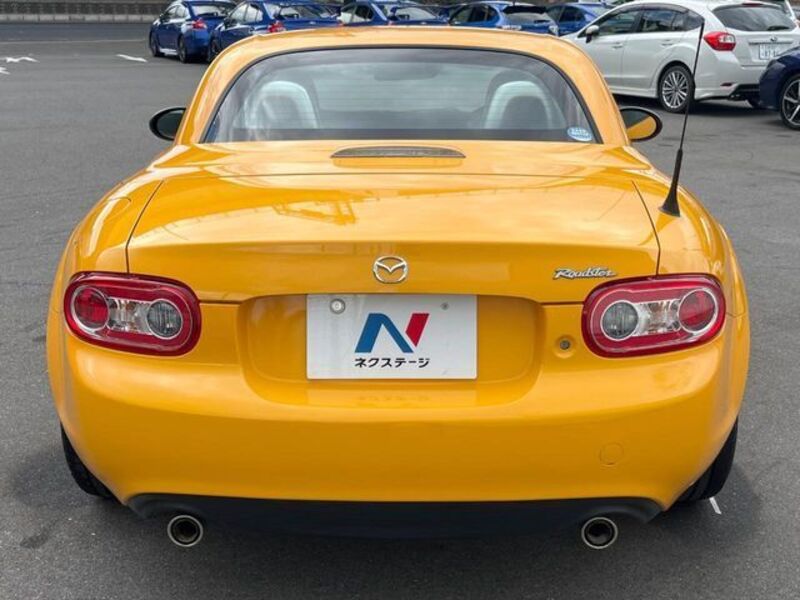 ROADSTER