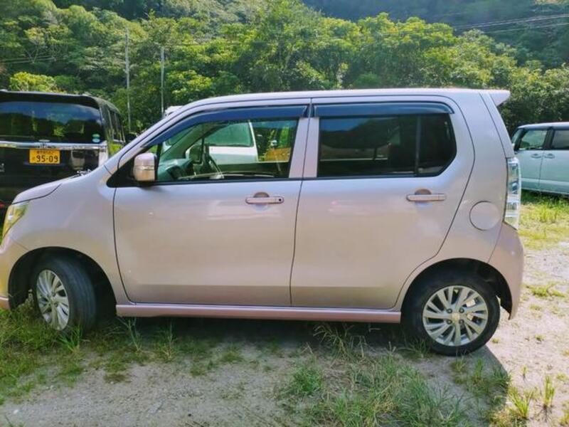 WAGON R