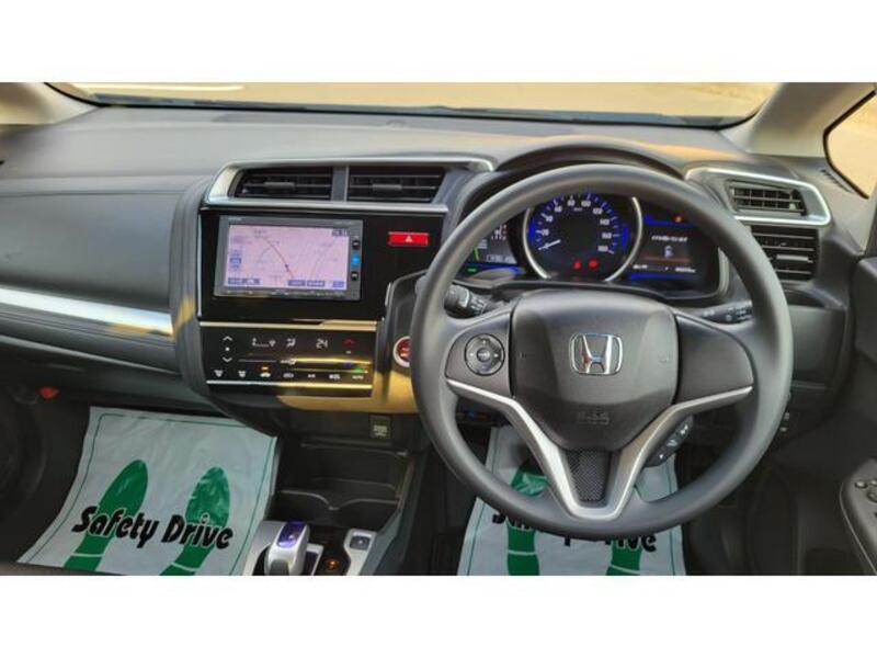 FIT HYBRID