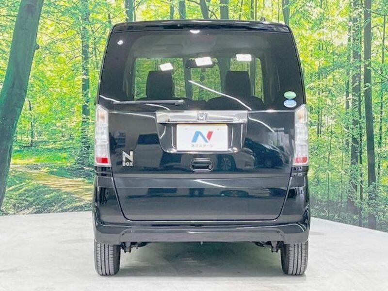 N BOX