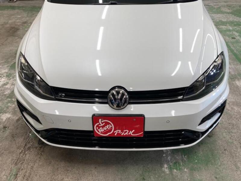 GOLF R