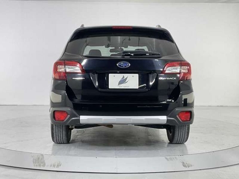 LEGACY OUTBACK