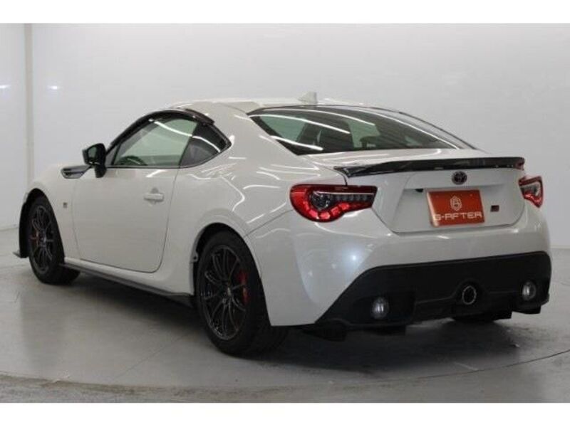 86