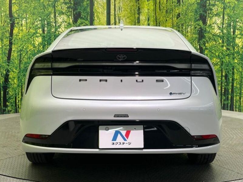 PRIUS PHV