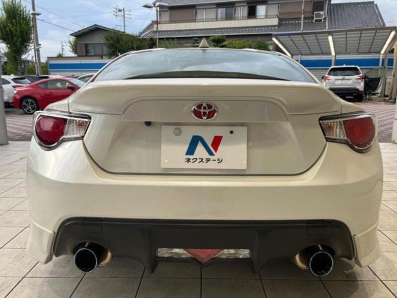 86