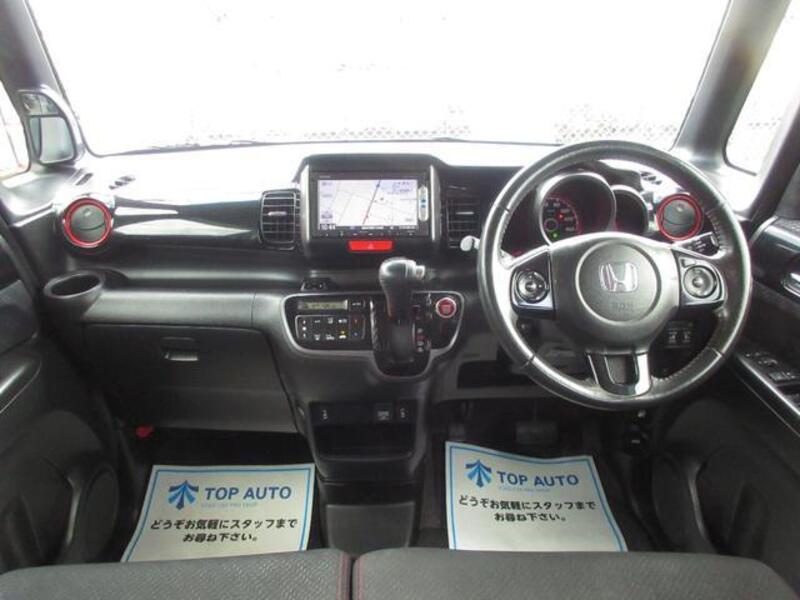 N BOX CUSTOM