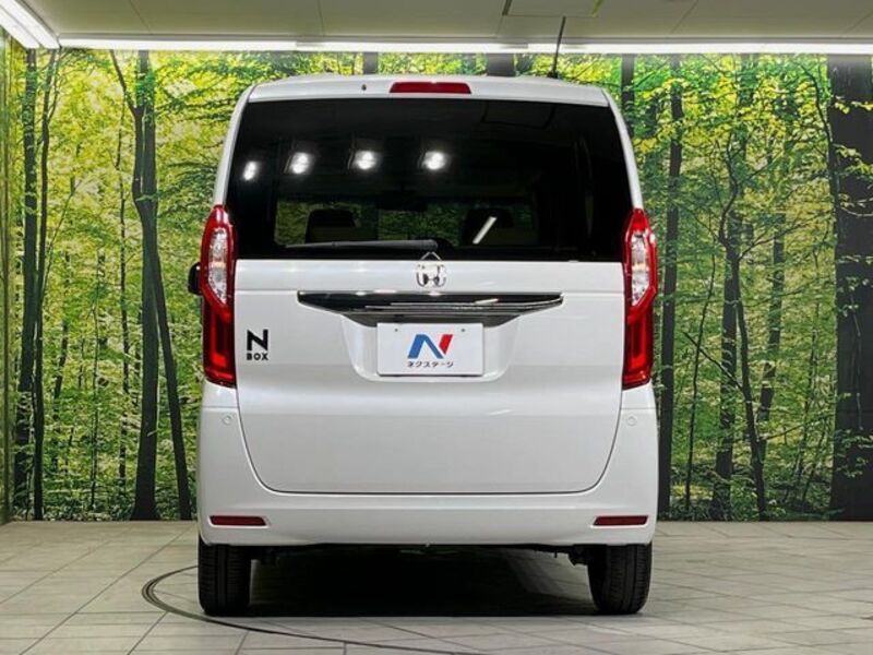 N BOX