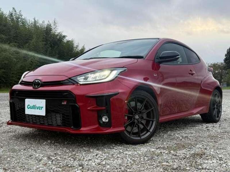 GR YARIS