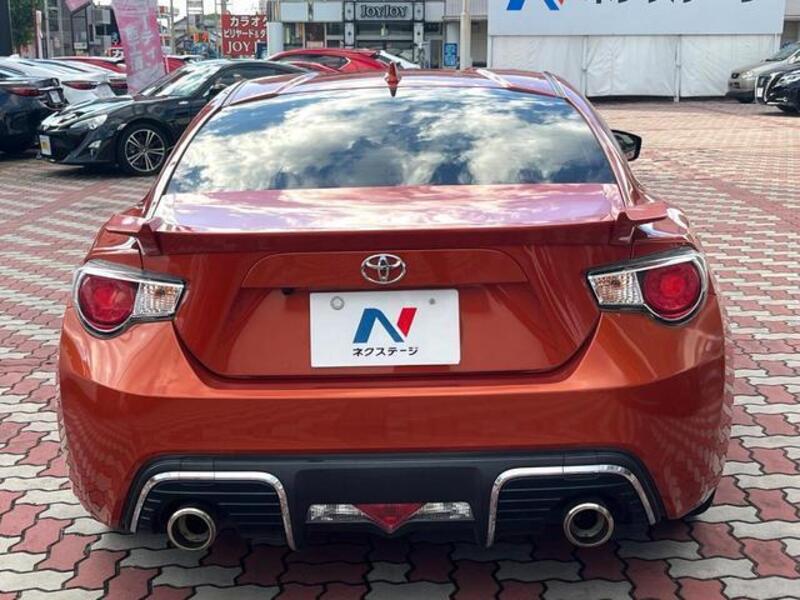 86
