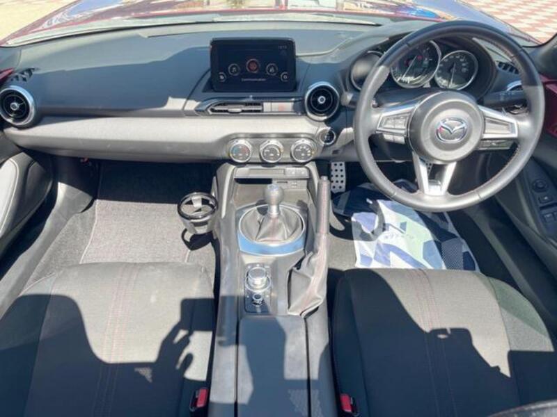 ROADSTER