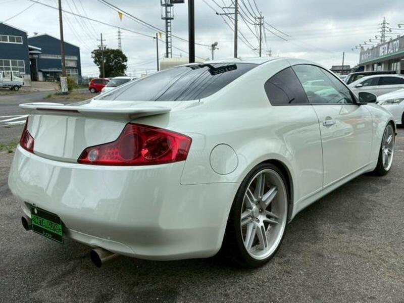 SKYLINE
