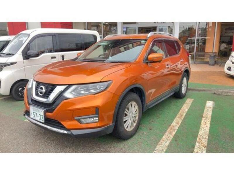 X-TRAIL