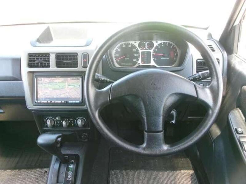 PAJERO MINI
