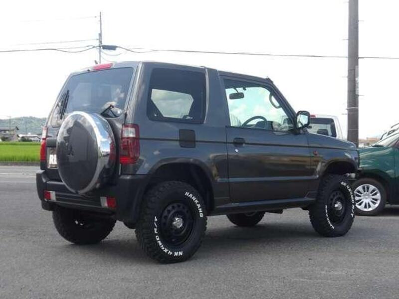 PAJERO MINI