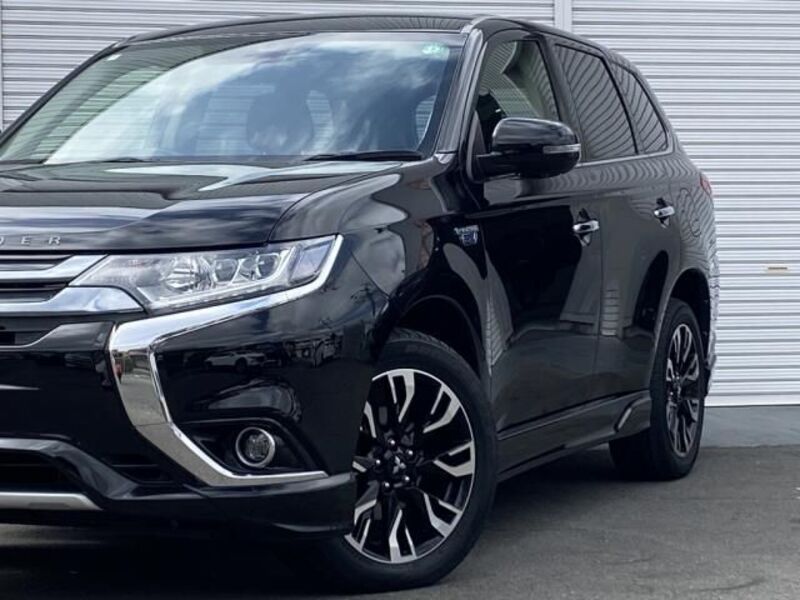 OUTLANDER PHEV