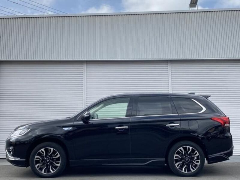 OUTLANDER PHEV