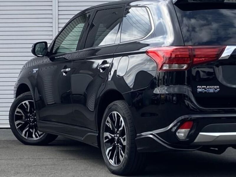 OUTLANDER PHEV