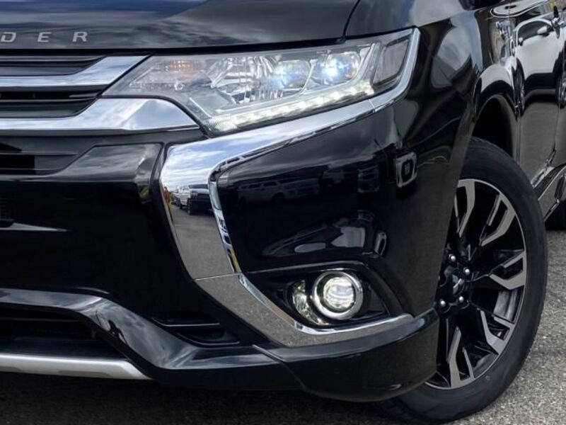 OUTLANDER PHEV