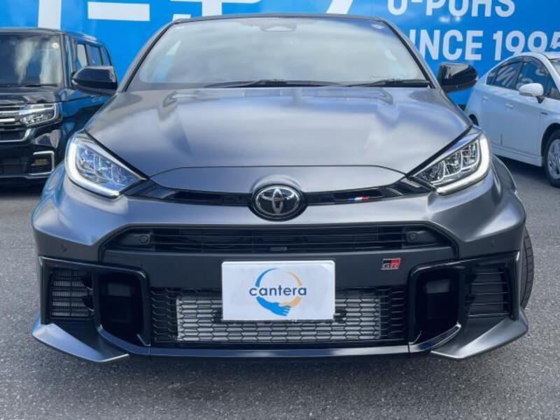 GR YARIS