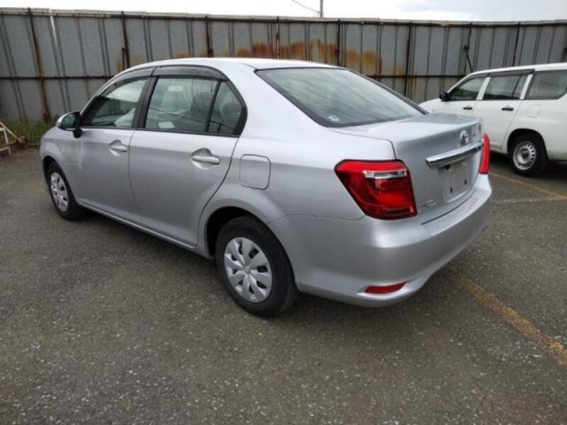 COROLLA AXIO