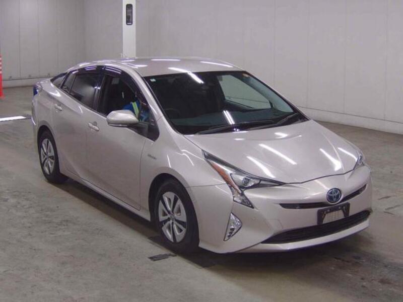 PRIUS-0