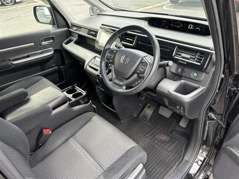 STEPWAGON SPADA