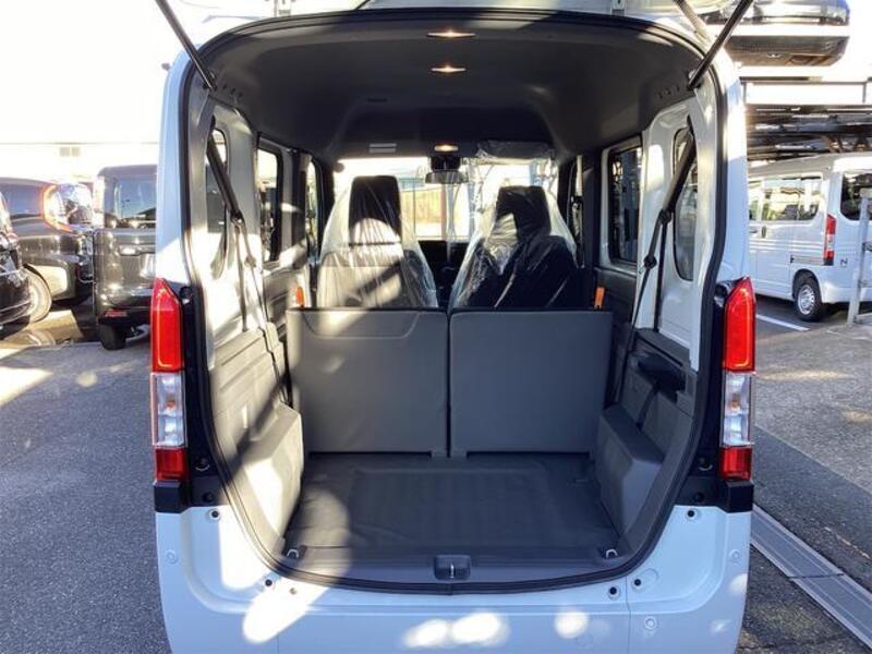 N-VAN