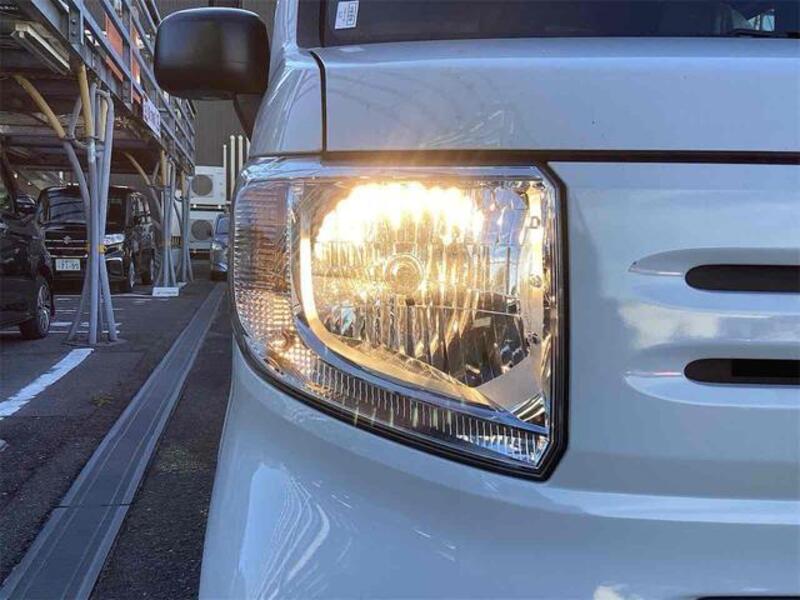 N-VAN
