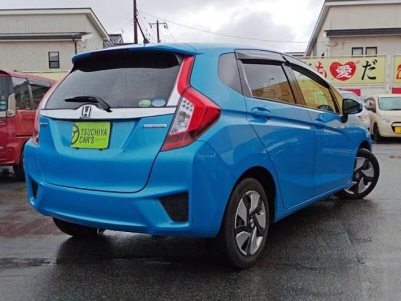 FIT HYBRID