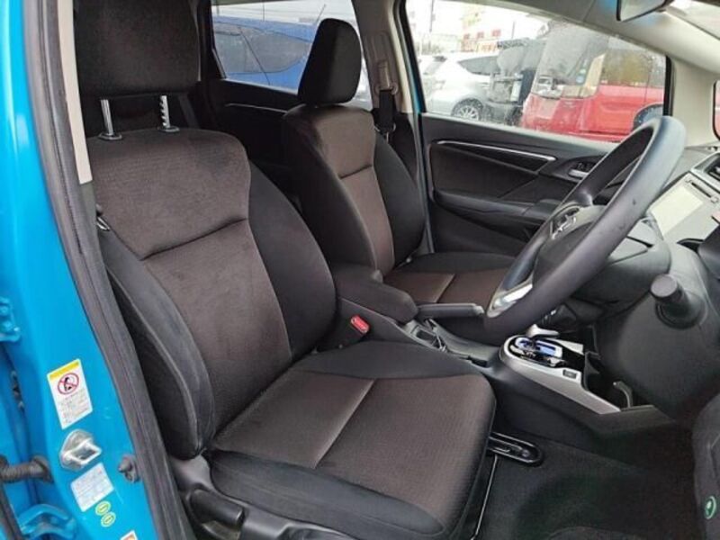 FIT HYBRID