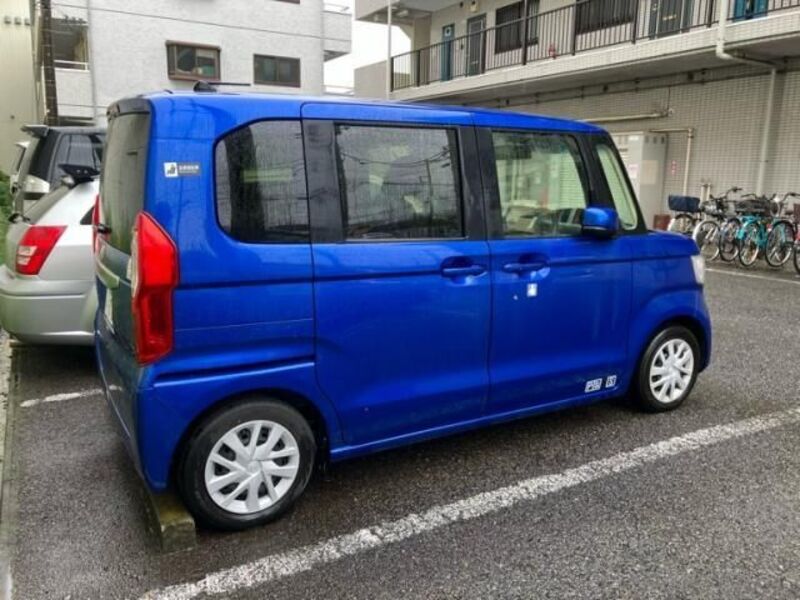 N BOX