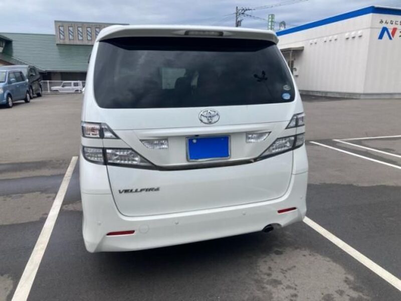VELLFIRE