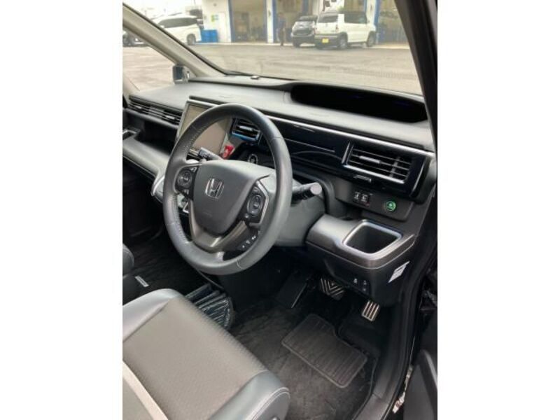 STEPWAGON SPADA