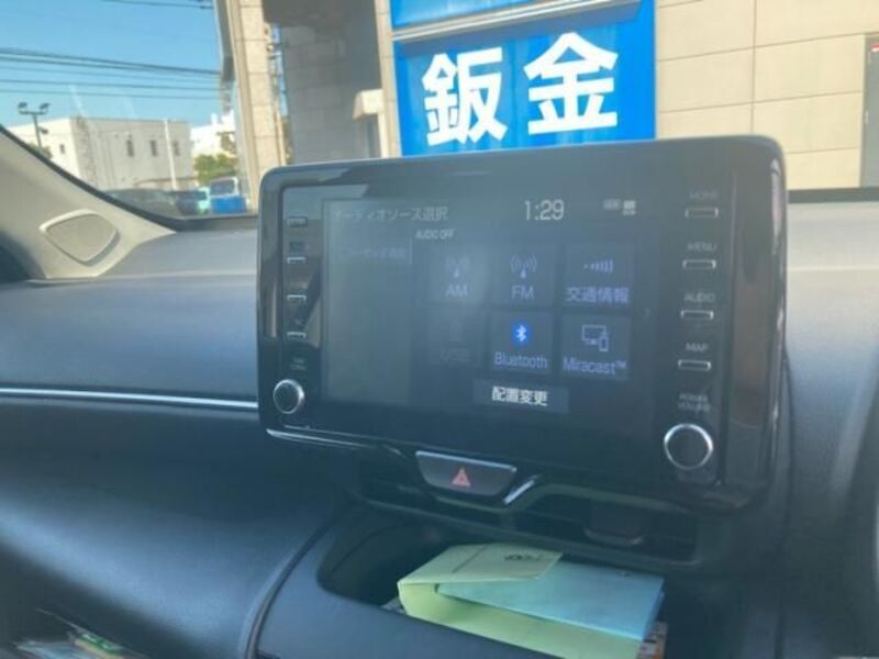 YARIS CROSS