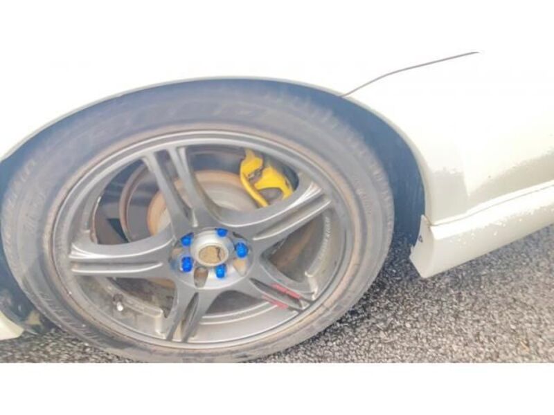 LEGACY B4