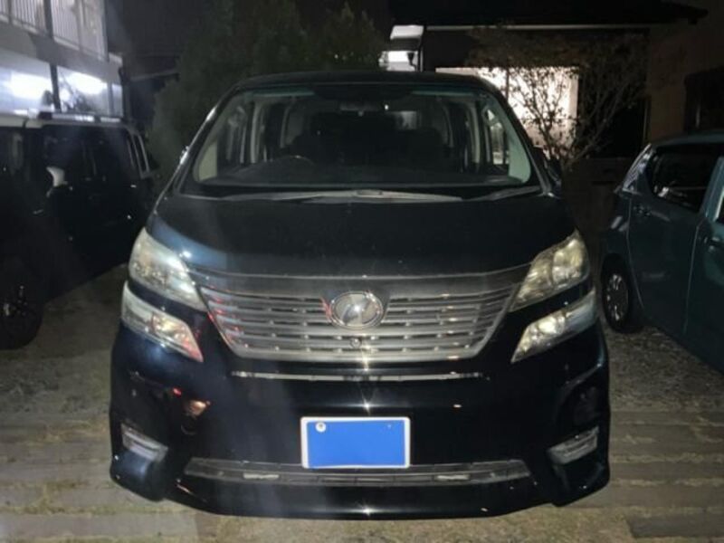 TOYOTA VELLFIRE
