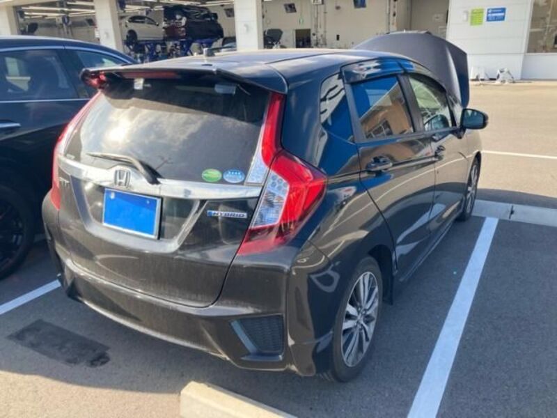 FIT HYBRID