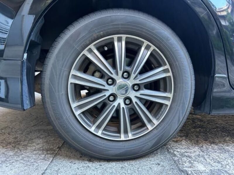 COROLLA RUMION