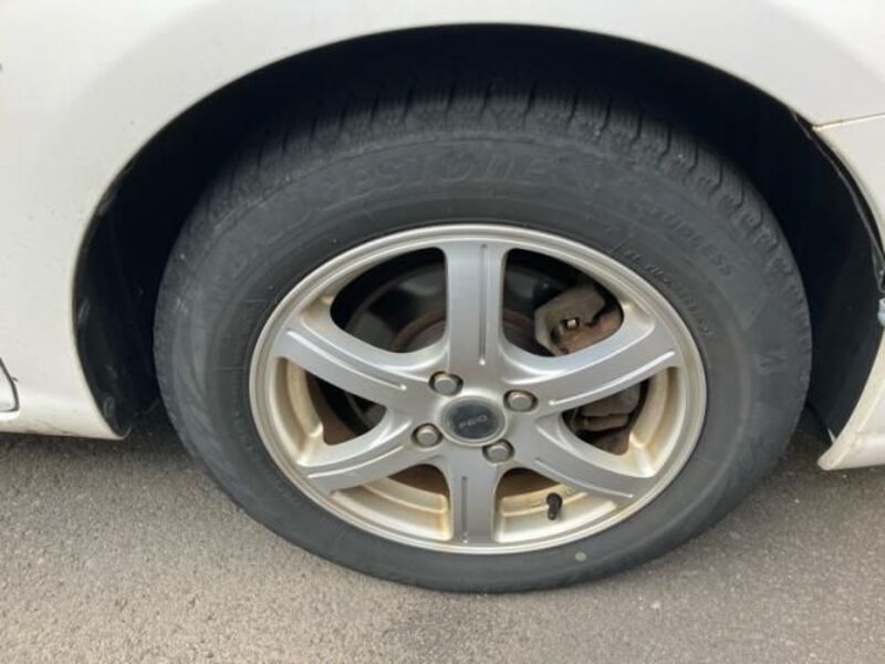 COROLLA FIELDER