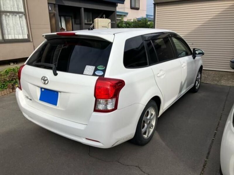 COROLLA FIELDER