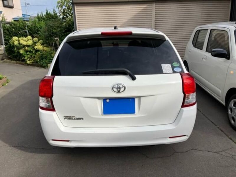 COROLLA FIELDER