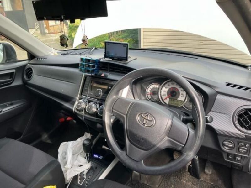 COROLLA FIELDER