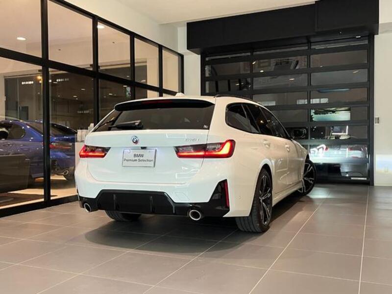 3 SERIES
