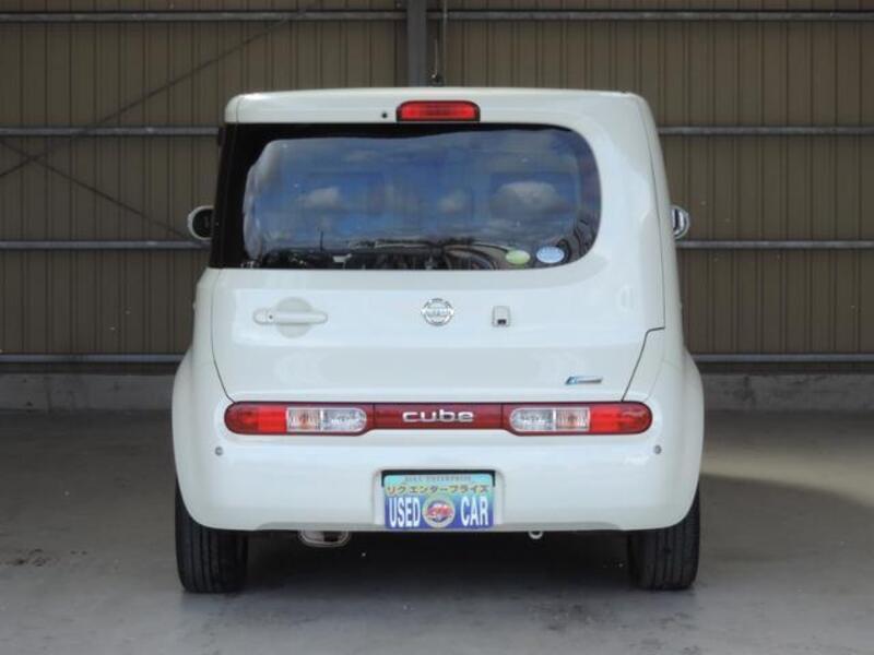 CUBE