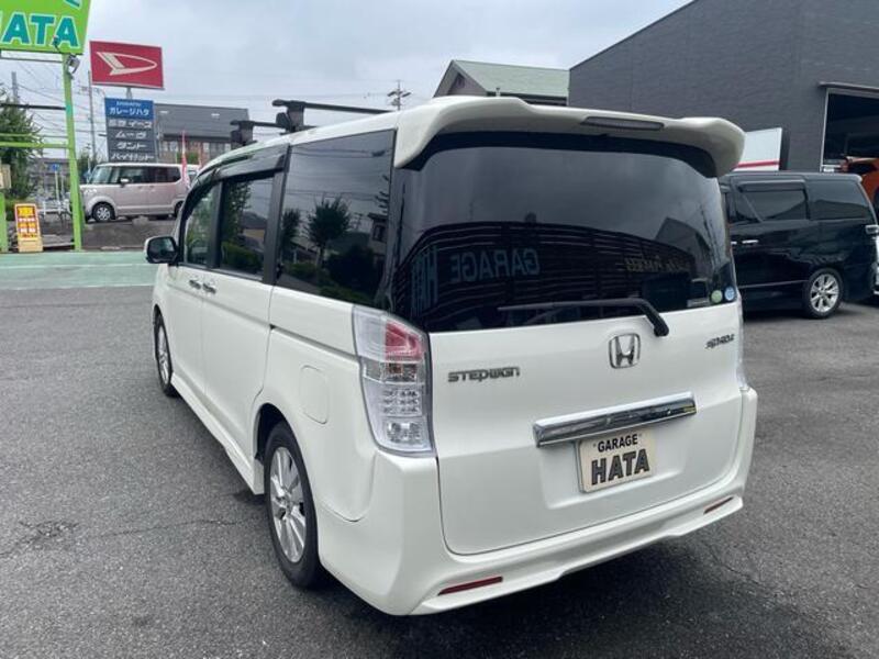 STEPWAGON SPADA