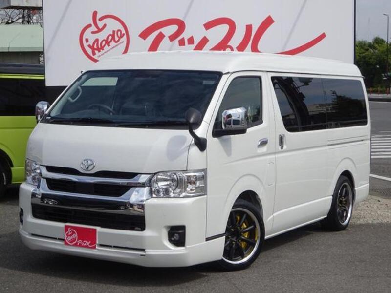 TOYOTA HIACE WAGON